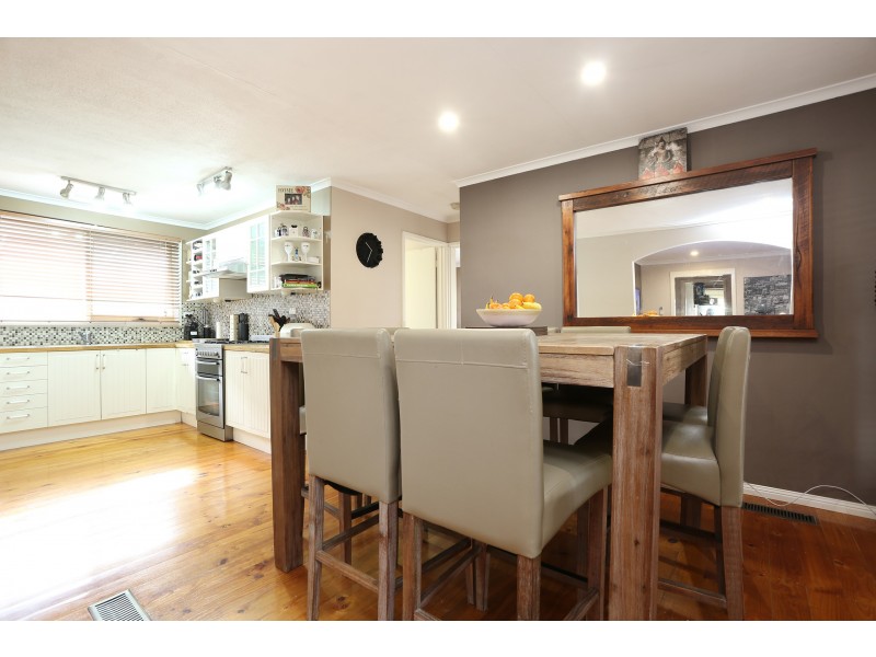 2 Brott Court, Dandenong North VIC 3175