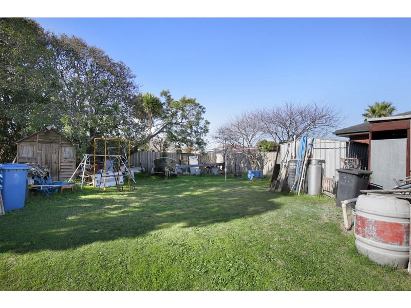 3 Victor Avenue, Dandenong VIC 3175