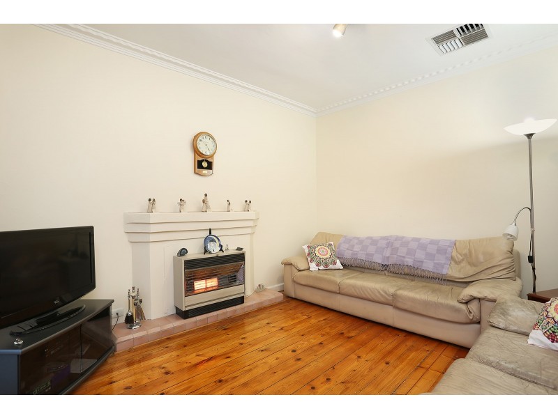 16 Thomas Street, Noble Park VIC 3174