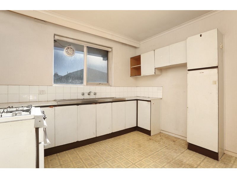 8/6 Keys Street, Dandenong VIC 3175