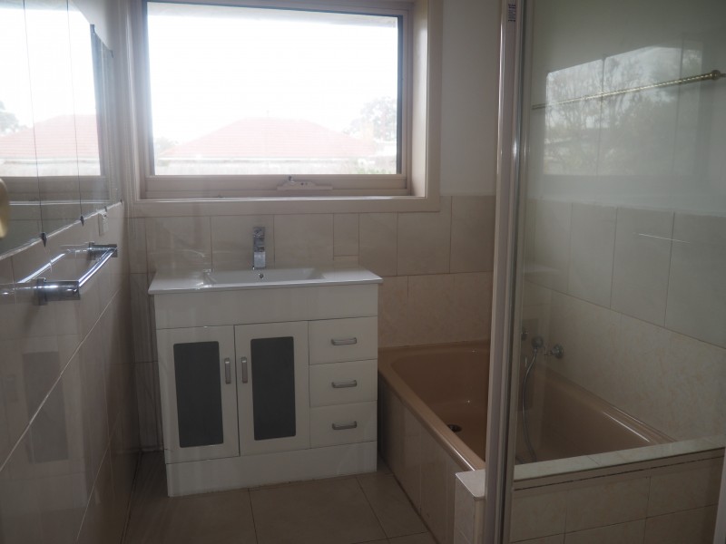 4 Arthur Court, Noble Park VIC 3174