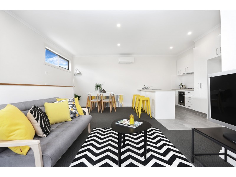1/16 Mons Parade, Noble Park VIC 3174