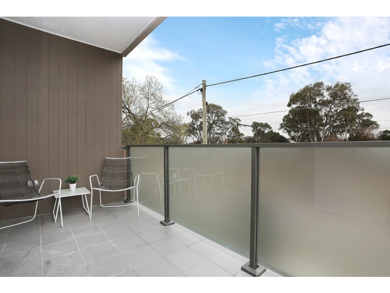 1/16 Mons Parade, Noble Park VIC 3174