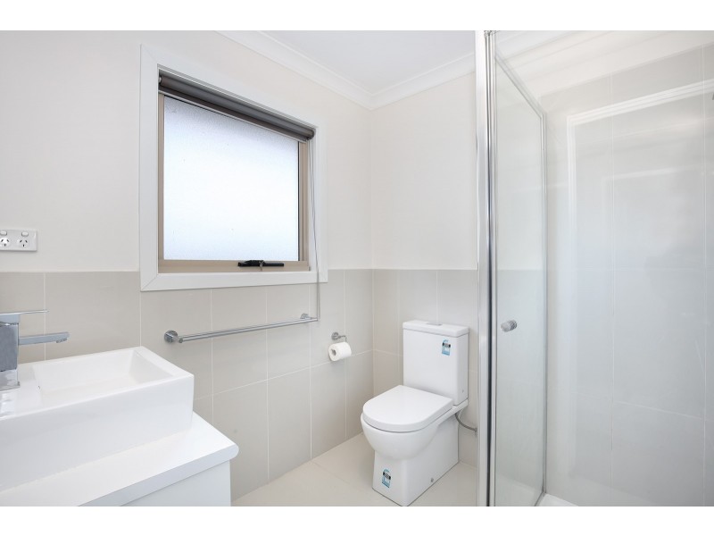 2/2 Lebanon Street, Dandenong VIC 3175