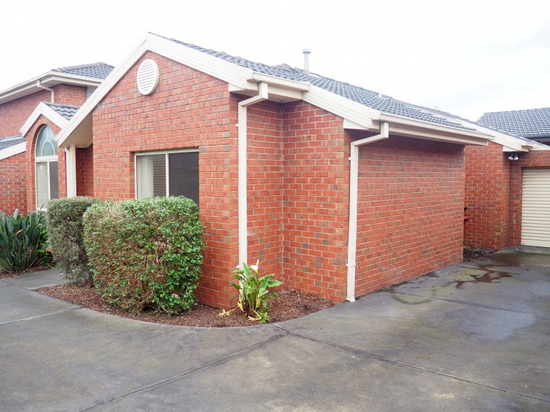2/33 Ellt Crescent, Noble Park VIC 3174