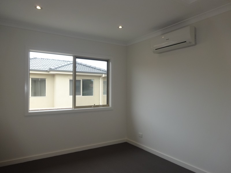 4/120-122 Buckley Street, Noble Park VIC 3174