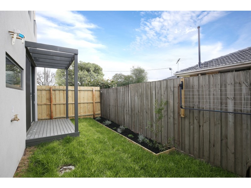 1/15 Henry Street, Noble Park VIC 3174