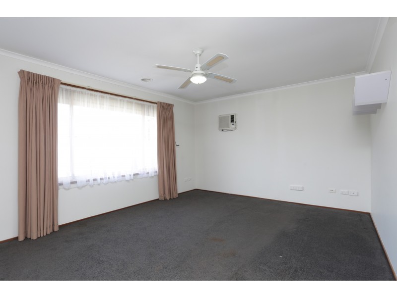 4/70 Ellendale Road, Noble Park VIC 3174