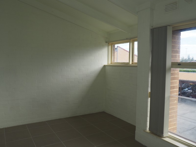 4/484 Springvale Road, Springvale South VIC 3172