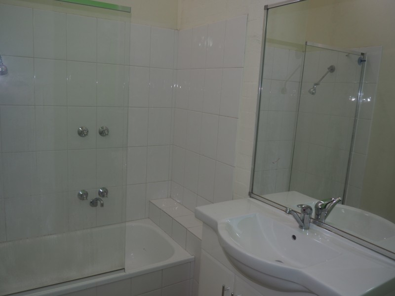 4/484 Springvale Road, Springvale South VIC 3172