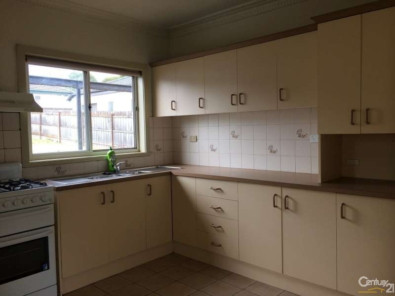 37 Alexander Avenue, Dandenong VIC 3175