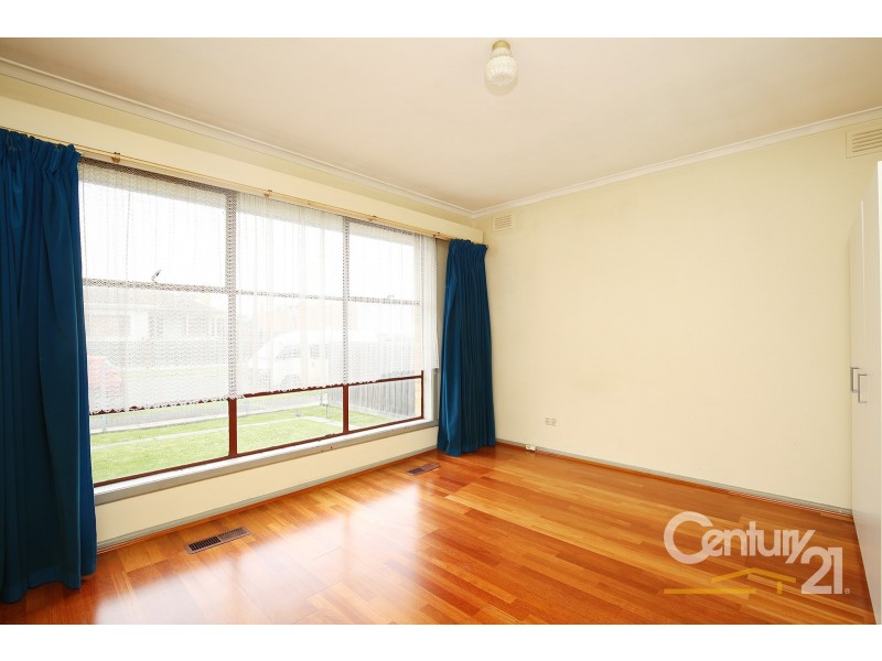 2 Hooker Avenue, Springvale VIC 3171