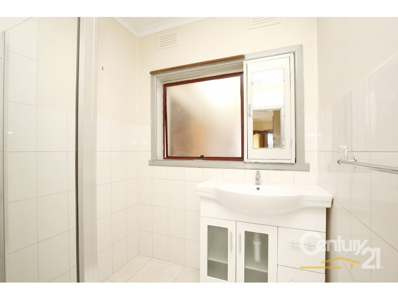 2 Hooker Avenue, Springvale VIC 3171