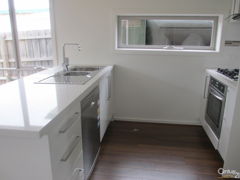 4/14 Pamela Street, Noble Park VIC 3174