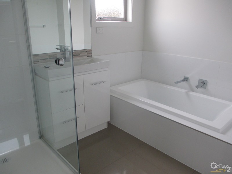 4/14 Pamela Street, Noble Park VIC 3174