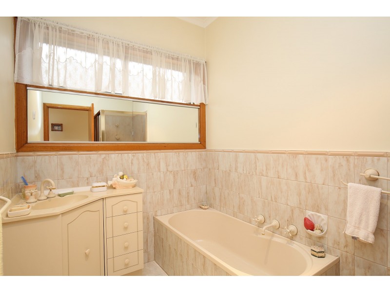 35 Gladstone Road, Dandenong VIC 3175