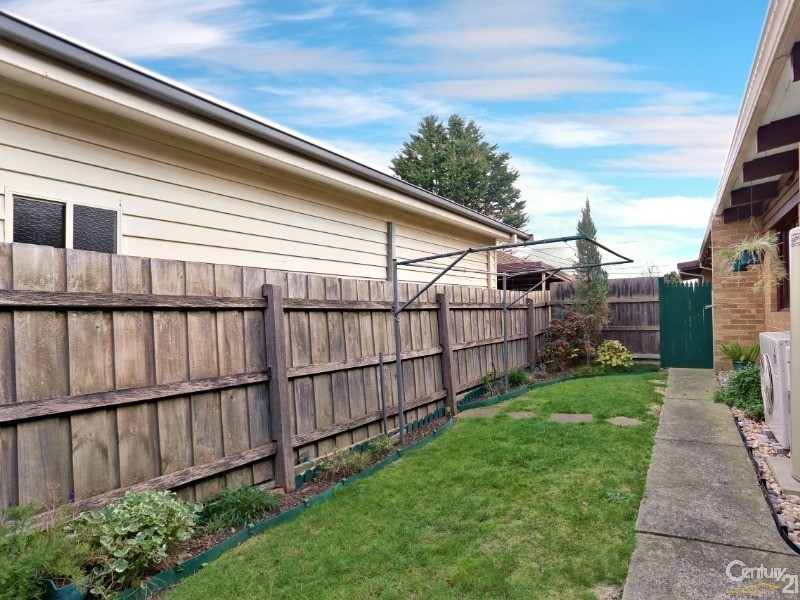 2/29 Bowmore Road, Noble Park VIC 3174