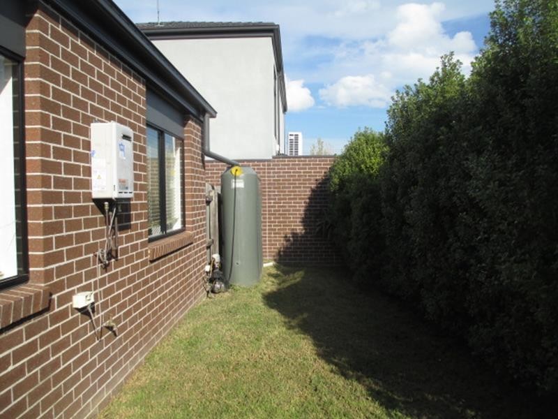 2/17 French Street, Noble Park VIC 3174