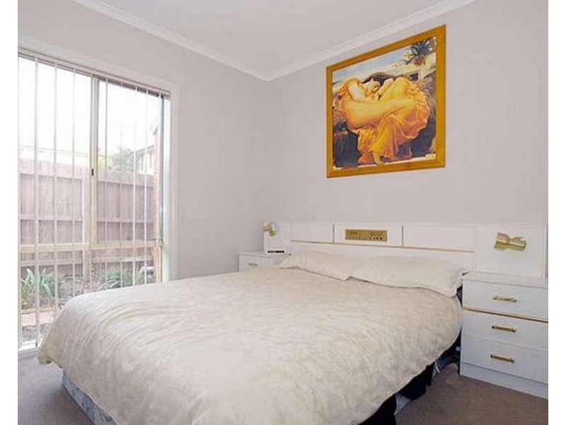 3/14 Close Avenue, Dandenong VIC 3175