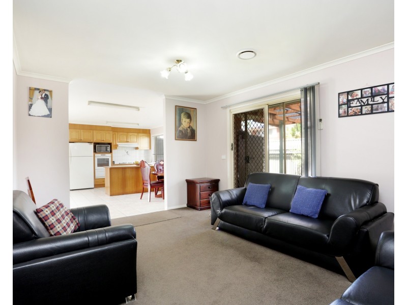 28 Hennessy Way, Dandenong North VIC 3175