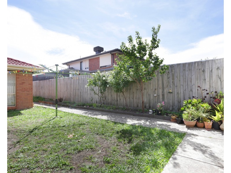 28 Hennessy Way, Dandenong North VIC 3175