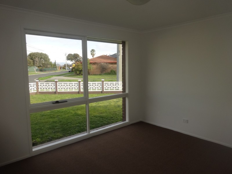 1 Greenleaf Court, Keysborough VIC 3173