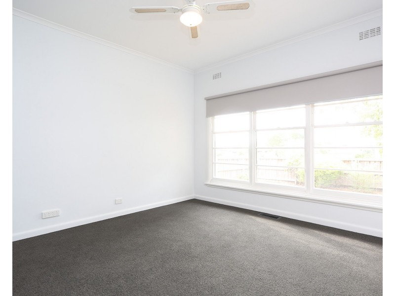 1/8 Kenilworth Avenue, Frankston VIC 3199