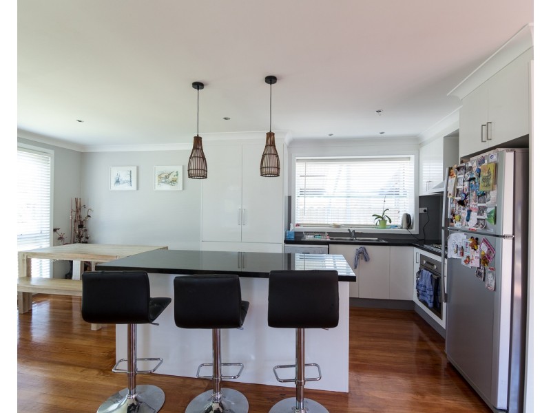 4 Shady Place, Noble Park VIC 3174