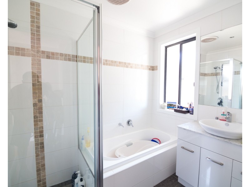 4 Shady Place, Noble Park VIC 3174