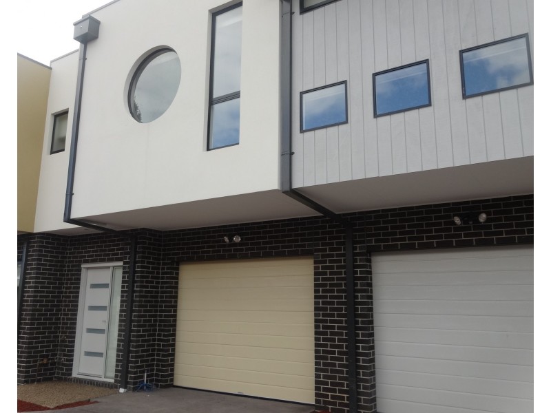 2/29 Leonard Avenue, Noble Park VIC 3174