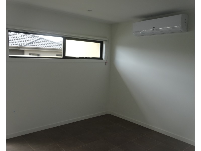 2/29 Leonard Avenue, Noble Park VIC 3174