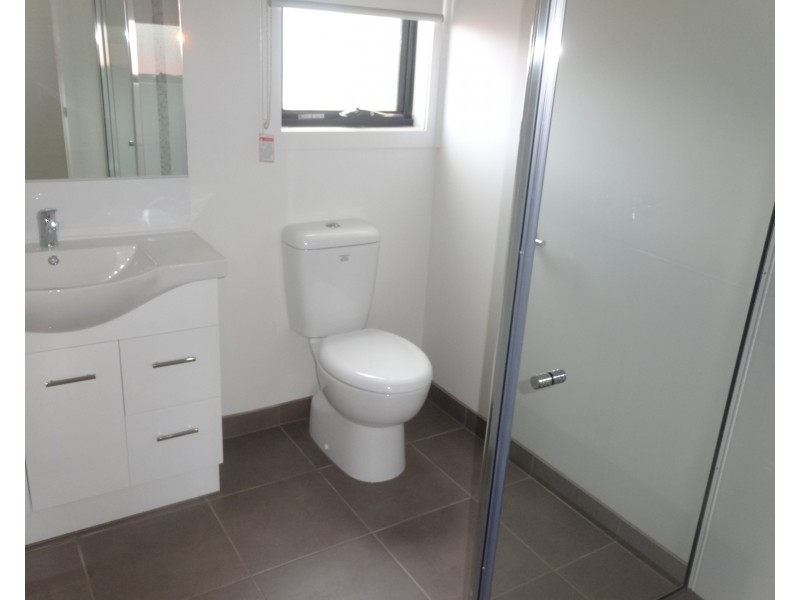 2/29 Leonard Avenue, Noble Park VIC 3174