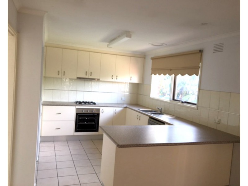 6 Hanbury Court, Keysborough VIC 3173