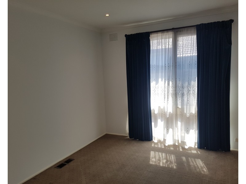 6 Hanbury Court, Keysborough VIC 3173