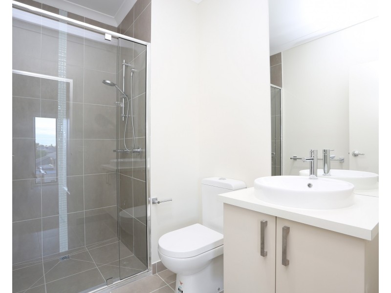 3/27 Hornsby Street, Dandenong VIC 3175