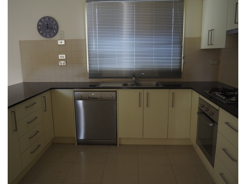 7/76-80 Spring Road, Springvale South VIC 3172