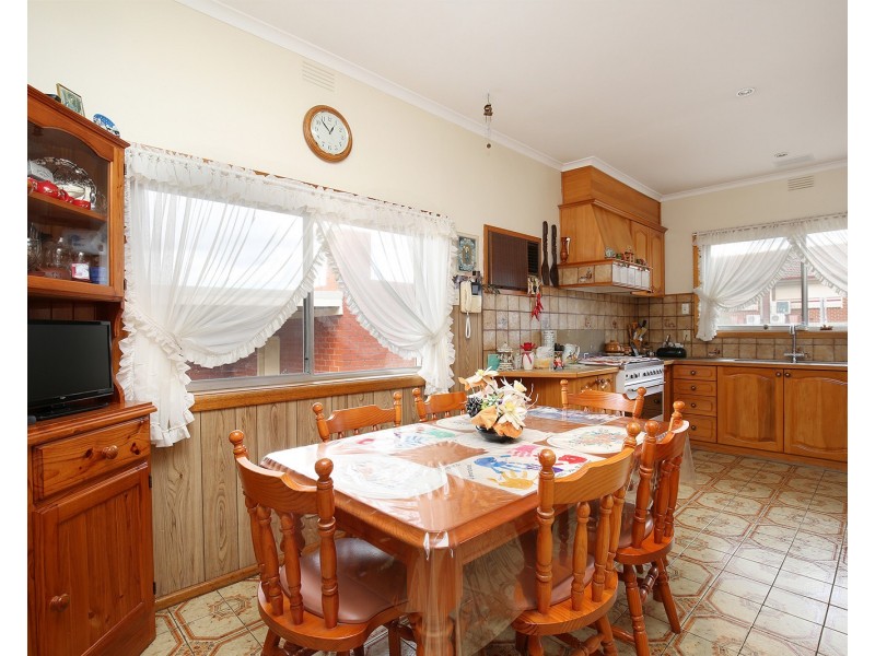 35 Gladstone Road, Dandenong VIC 3175