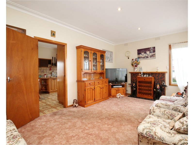 35 Gladstone Road, Dandenong VIC 3175