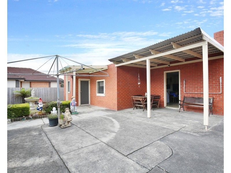 35 Gladstone Road, Dandenong VIC 3175