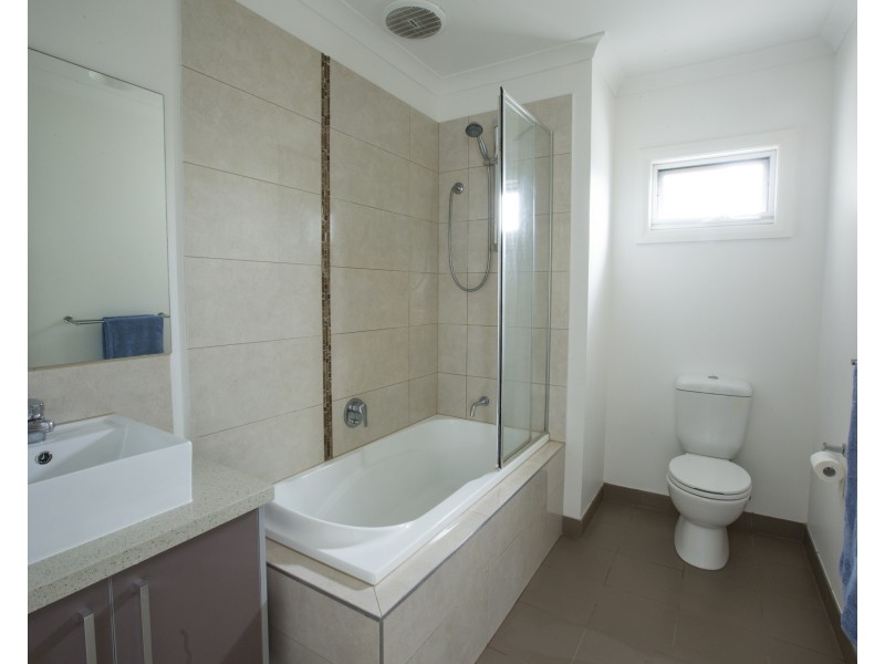 13 Briggs Crescent, Noble Park VIC 3174