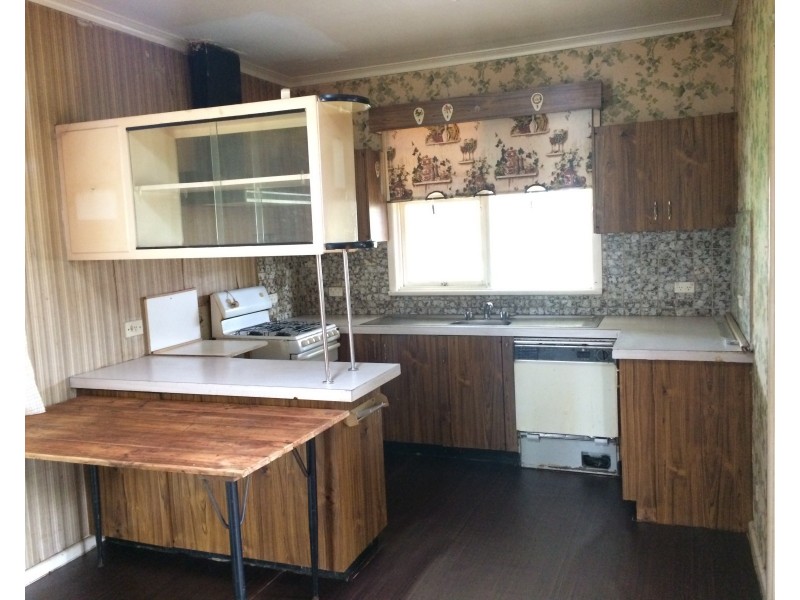 16 Ambrie Crescent, Noble Park VIC 3174