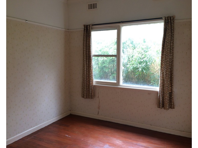 16 Ambrie Crescent, Noble Park VIC 3174