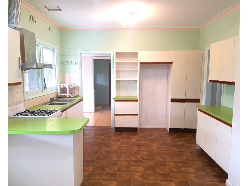 2 Bess Court, Dandenong VIC 3175