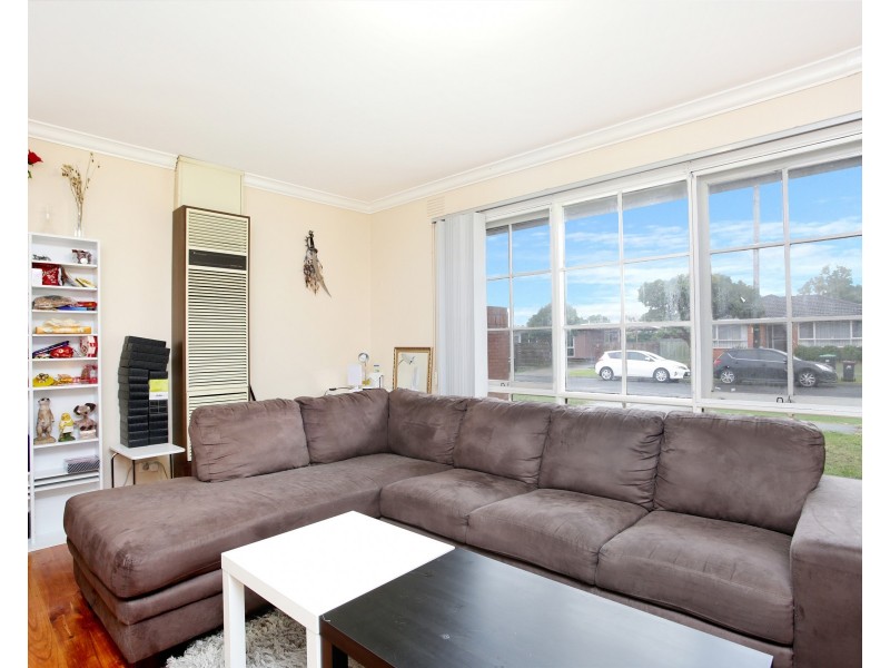 2/12 Aenone Avenue, Noble Park VIC 3174