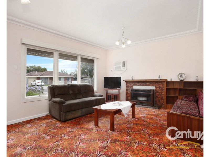 8 Holmes Street, Noble Park VIC 3174