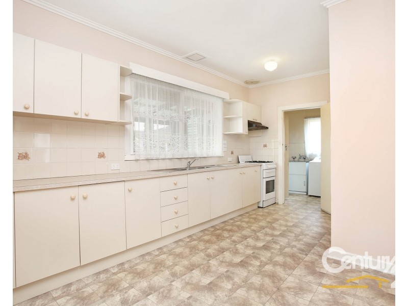 8 Holmes Street, Noble Park VIC 3174