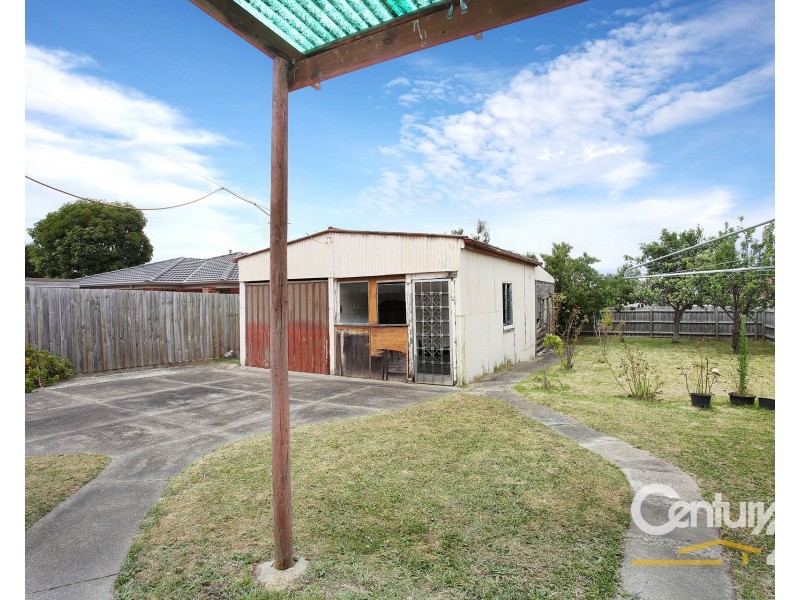 8 Holmes Street, Noble Park VIC 3174