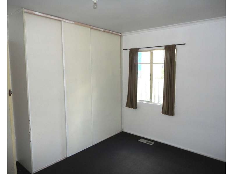 27 Tristania Street, Doveton VIC 3177