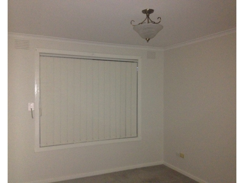 2/43 Canberra Avenue, Dandenong VIC 3175