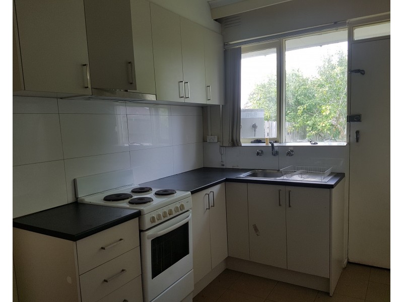 1/10 Brady Road, Dandenong North VIC 3175